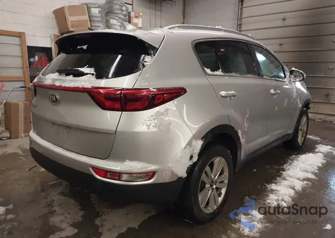 2018 Kia Sportage Lx из США, поврежденный, VIN KNDPMCAC1J7421621